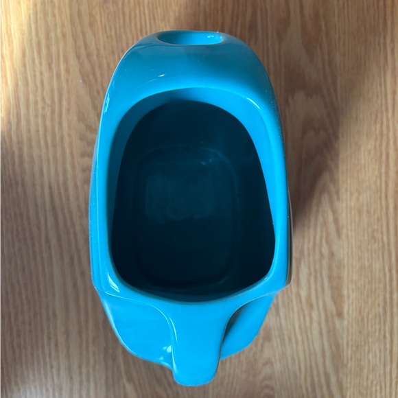 Fiestaware Turquoise Disc Pitcher - Picture 4 of 6